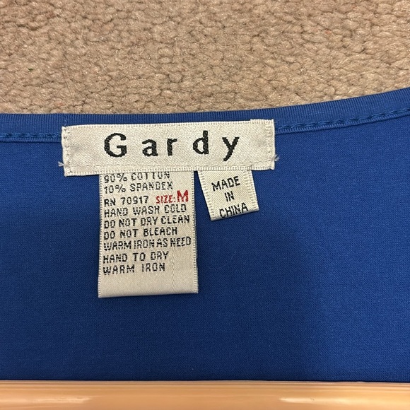 NWOT Gardy womens size medium royal blue top with jeweled anchor retail $88 - Picture 4 of 5